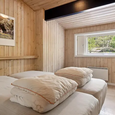 Semesterbostad Deni - 800m From The Sea By Interhome Vester Somarken