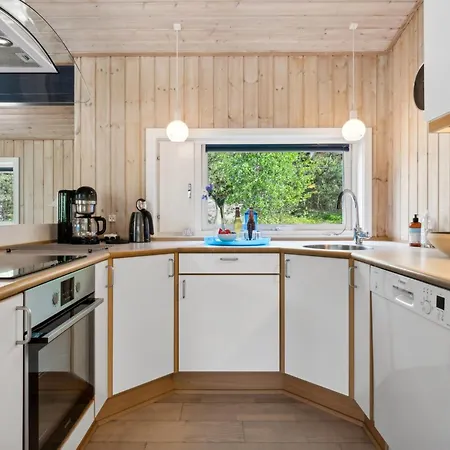 Deni - 800m From The Sea By Interhome Semesterbostad Vester Somarken